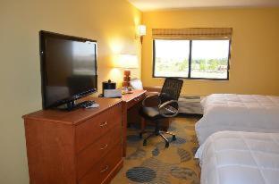 Marble Waters Hotel & Suites, Trademark By Wyndham (Adults Only) Τζάκσονβιλ Δωμάτιο φωτογραφία